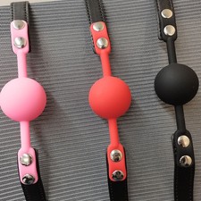 PU Leder Öffnen Mundknebel Harness Bondage Restraints Gürtel Ball Mouth Gag BDSM