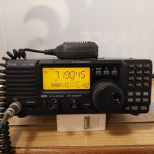 Amateurfunkgerät _ IC718