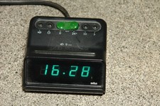 Design Wecker der Firma Braun