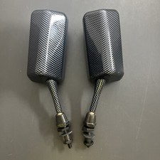 Carbon-Look-Spiegel, Satz