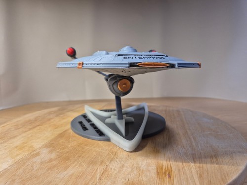 Gedrucktes modell uss - modell:,