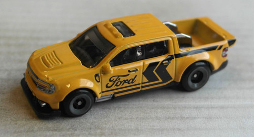 Hot wheels 2022 ford maverick - hot,