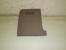 VW Passat 3C Ablagefach Klappe