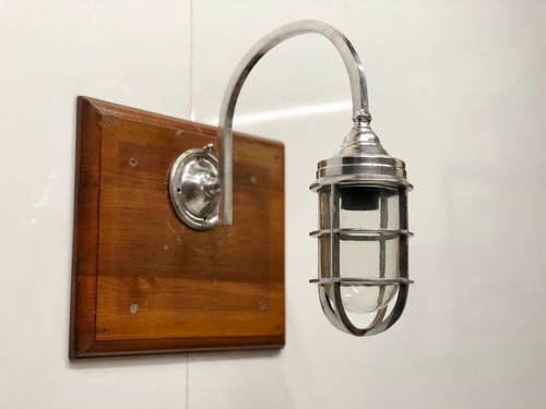 Menge midcentury - menge,