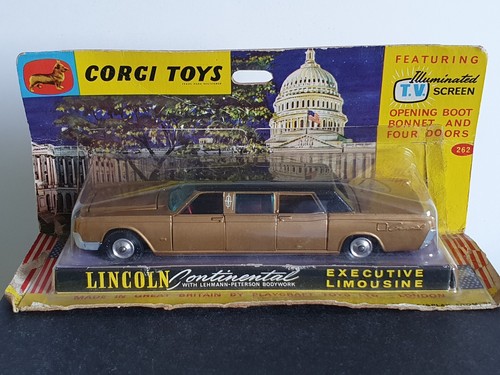 Corgi toys 262 lincoln - toys,