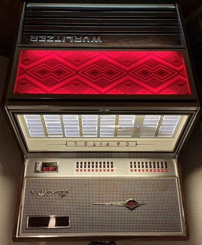 Wurlitzer capitol jukebox mit - wurlitzer,