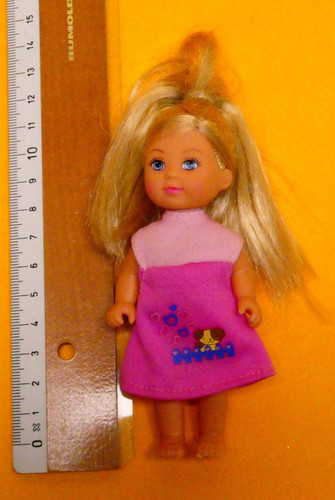 Shelly kleine puppe - shelly,