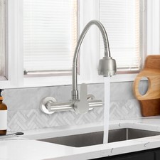 Wandmontage Schwenkbarer