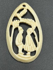 Anhänger Bein Schnitzerei