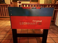 Leonhart Tischkicker Monster