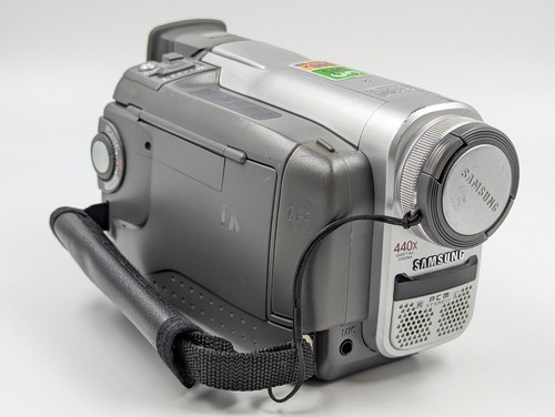Samsung d60 camcorder - vp-d60,
