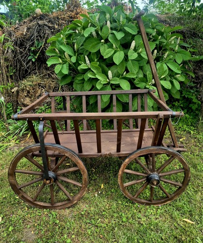 Antiker handwagen leiterwagen - antiker,