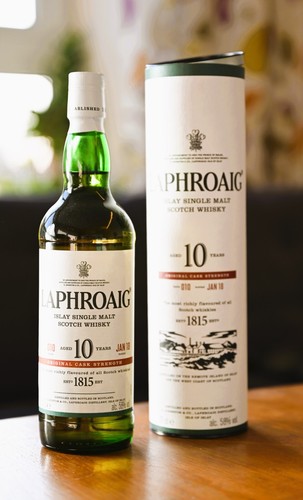 Laphroaig jahre batch - 10,