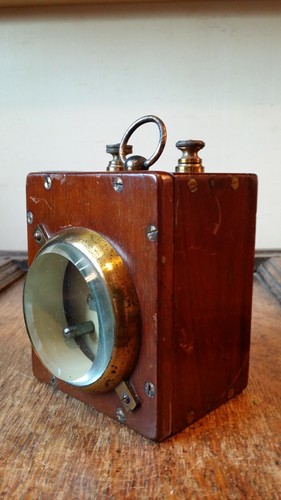 Antikes tragbares galvanometer - antikes,