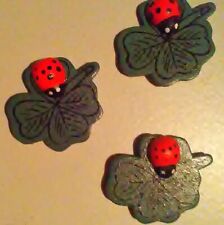  Decko Herzen , Käfer , Käfer auf Kleeblatt , Mäuschen und Blumen . 