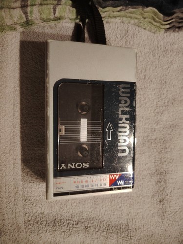Vintage sony walkman f9 - vintage,
