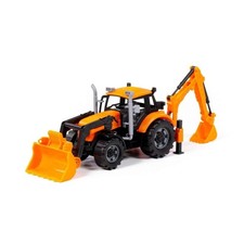 „Progress“-Traktor mit
