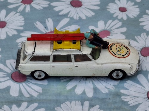 Corgi toys citroen safari - toys:,