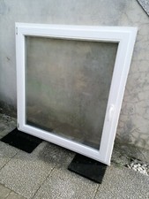 Holzfenster, Meranti, links Drehkipp, 131,5 cm/138,5 cm, 2fach Wärmeschutzglas