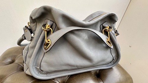 Graue chloé handtasche paraty - graue,