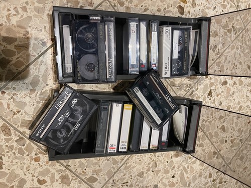 Stück video8 und hi8 - video8,