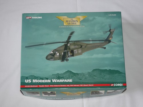 Corgi blackhawk double - corgi, 1:72