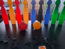 Tolles buntes Kegelset für Kinder aus Kunststoff Top!