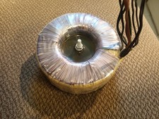 Ringkerntrafo 500VA, 60V / 8A