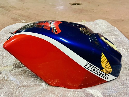 Réservoir honda 1000 r - honda,