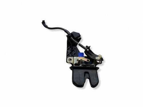 Audi 8h 2004 lock - audi,