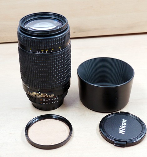 Nikon nikkor 6 70 300 - nikon, 4-5,6/70-300