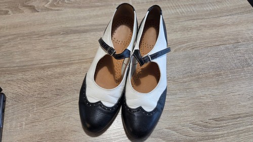 Schwarz weiße two - schwarz/weiße, two-tone-shuhe