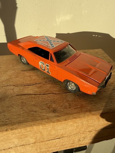 Ertl the dukes of hazzard - 1:25,