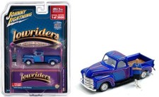 CHEVROLET Pick Up - Lowrider + Figur - 1950 - blue- Johnny Lightning 1:64