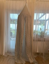 Kinderzimmer Betthimmel aus Baumwolle in grau mit Sternen