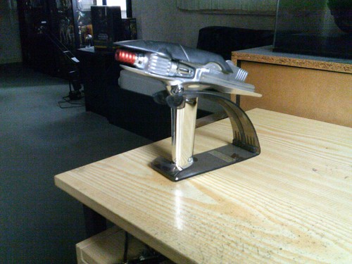 Star trek phaser - star, quantum