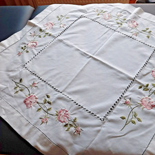 Sehr schöne Tischdecke