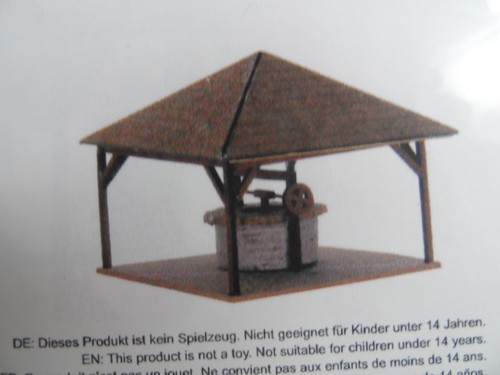 Brunnen mit dach - l00035, von