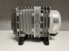 Nitto Kohki/Medo Kompressor AC0910-A1036-P2-0511 220-240V medizinischer Kompress