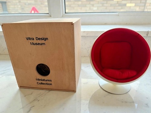 Vitra design museum miniatures - vitra,