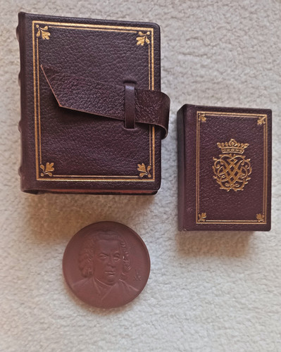 Minibuch mit medaille - minibuch,