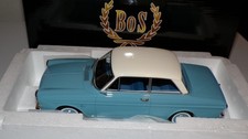 BOS Ford Taunus 12M (P4) Limousine Hellblau-Weiss 1:18 BOS 404 in OVP