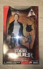 Tomb Raider Lara Croft Puppe /