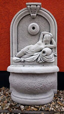 Wandbrunnen, Gartenbrunnen, Steinguss, Brunnen, Gartenfigur, Skulptur Steinfigur