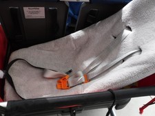 Weber Schale  Babyschale Fahrradanhänger beige/grau