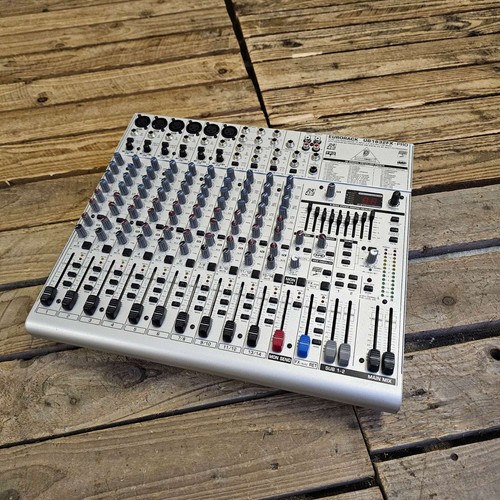 Behringer mischpult eurorack - mischpult,