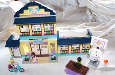 LEGO FRIENDS: Heartlake Schule (41005), mit 3 Figuren und BA, ohne Karton
