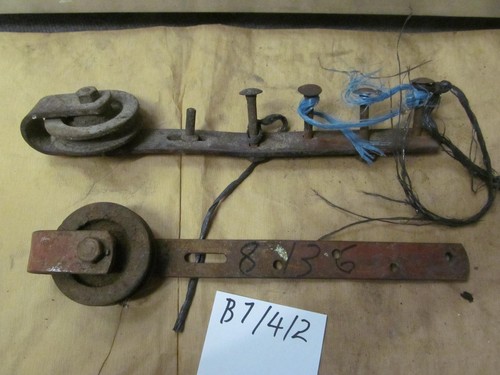 Paar alte rollen f - 1,
