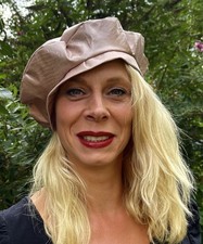 15. Baskenmütze Beret aus Original Material Cavalli Gr. 57  / 56 cm M