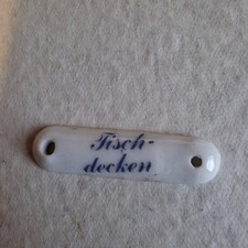 Puppenstube Zubehör Schild kaufmannsladen Porzellan Schrank Wäsche Tischdecke